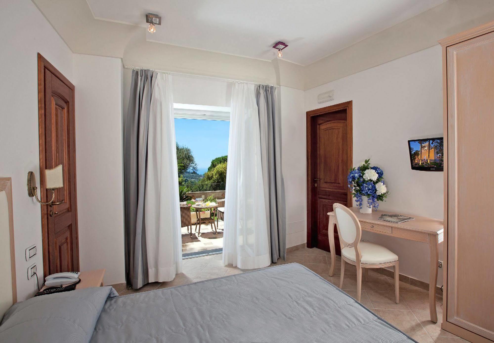 Hotel Villa Ceselle Anacapri  Exterior photo